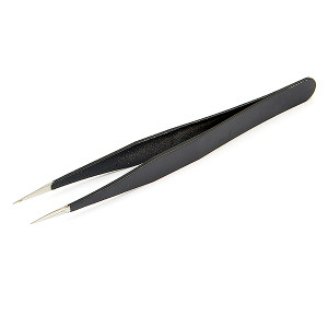 STRAIGHT BLACK TWEEZERS  - CENTRO - C0519S